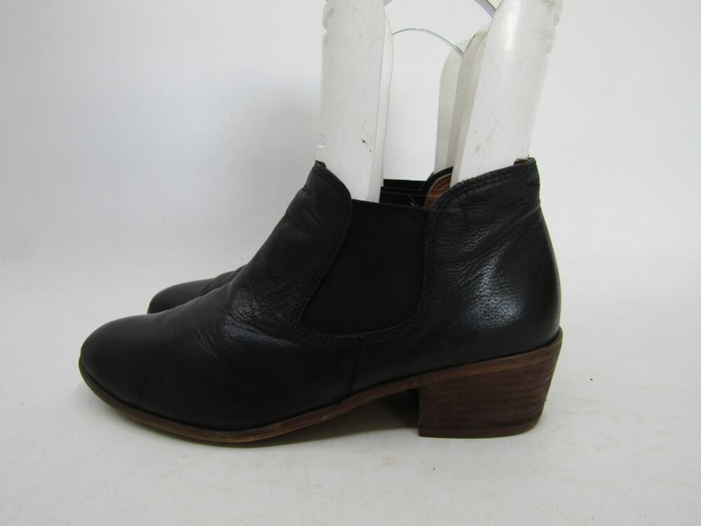 BP Womens Size 8.5 M Black Leather Chelsea Ankle Fashion Boots Bootie